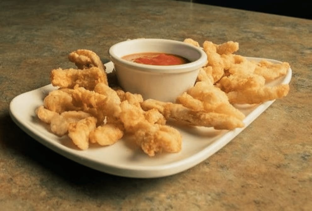 Calamares Fritos / Fried Calamari.