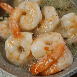 Camarones Al Ajillo / Al Ajillo Shrimp
