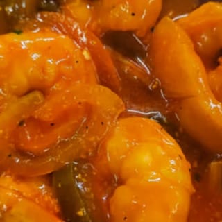 Camarones en Salsa Roja / Shrimp in Red Sauce