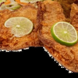 Filete De Pescado Frito / Fried Fish Fillet