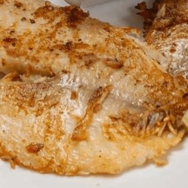 Filete De Pescado a La Plancha / Grilled Fish Fillet.